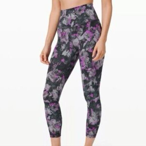 Lululemon Athletica Purple and Black Patterned Leggings - Picture 8 of 8